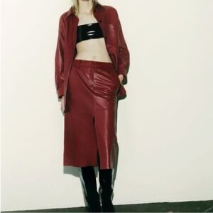 NWT ZARA STUDIO Red 
Sheep Leather Midi Skirt with Split 
Limited Edition RARE S